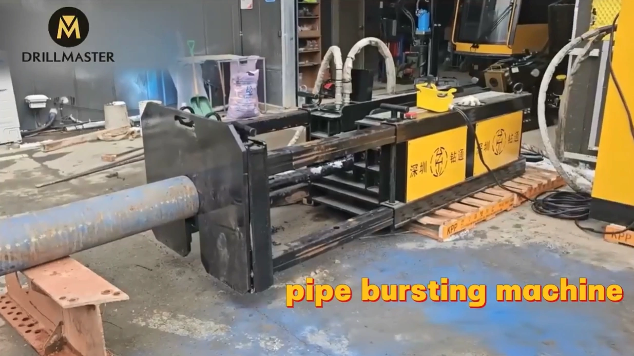 Pipe bursting machine