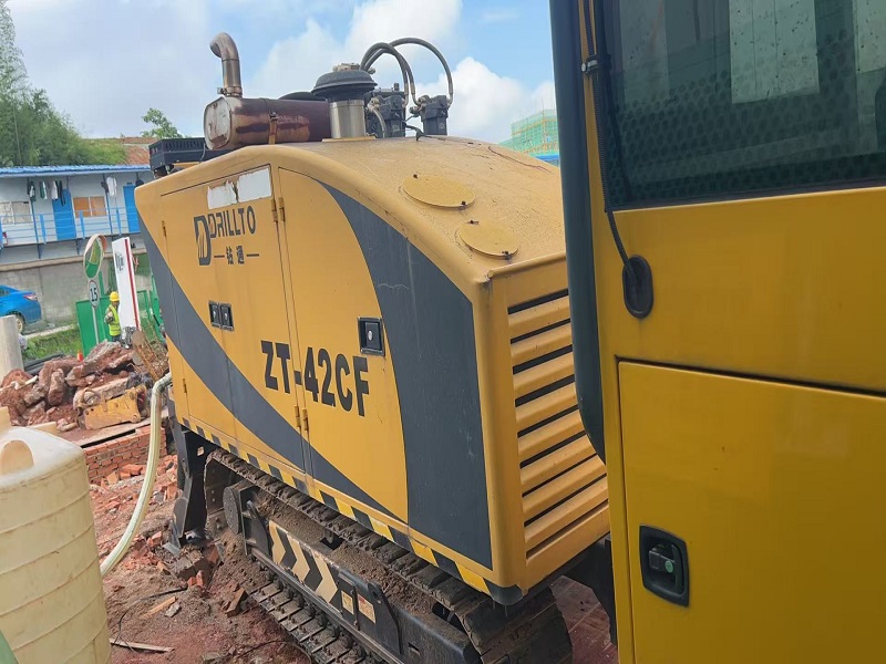 آلة الحفر المباشر تحت الأرض (HDD) Drillto ZT-42 طراز 2022 مستعملة