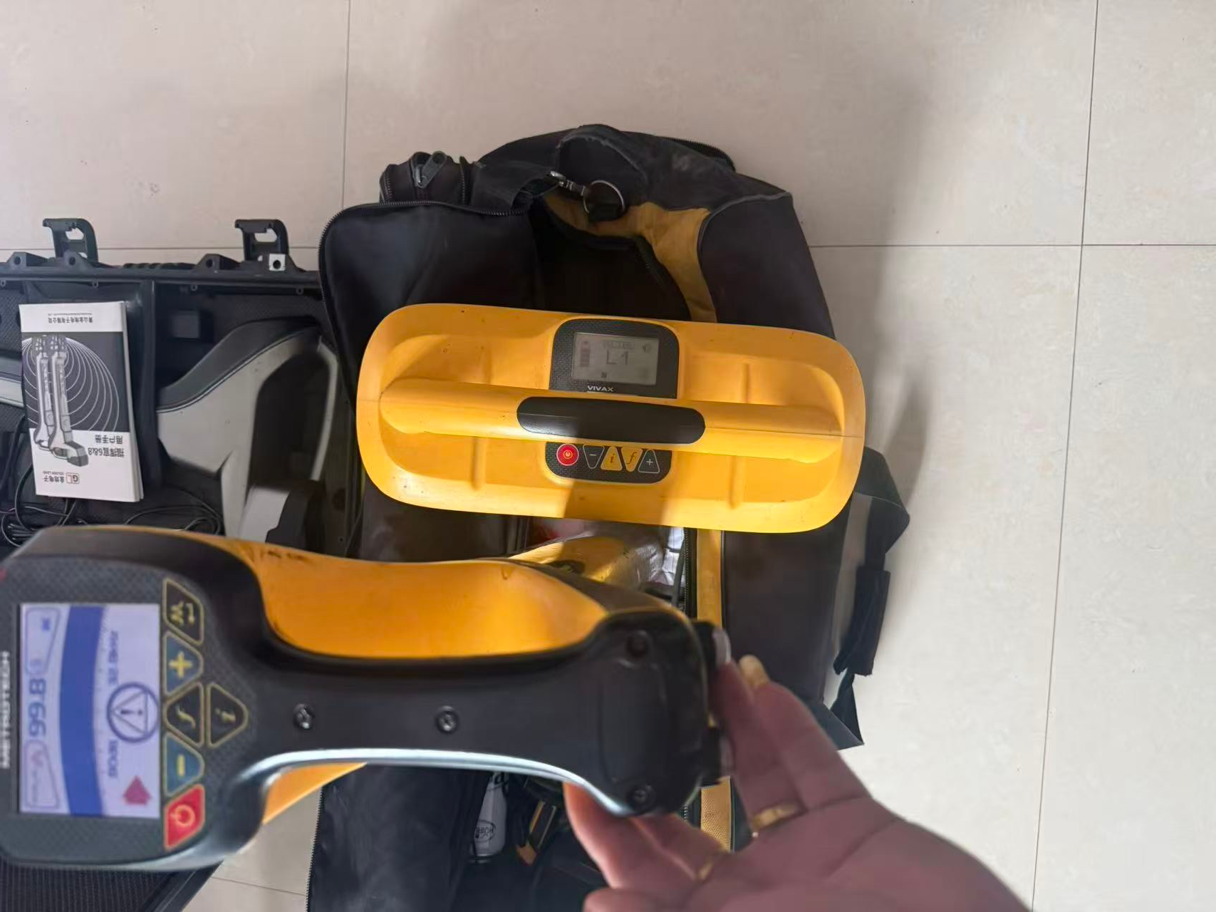 LD9500 Full-Frequency Cable & Pipe Locator