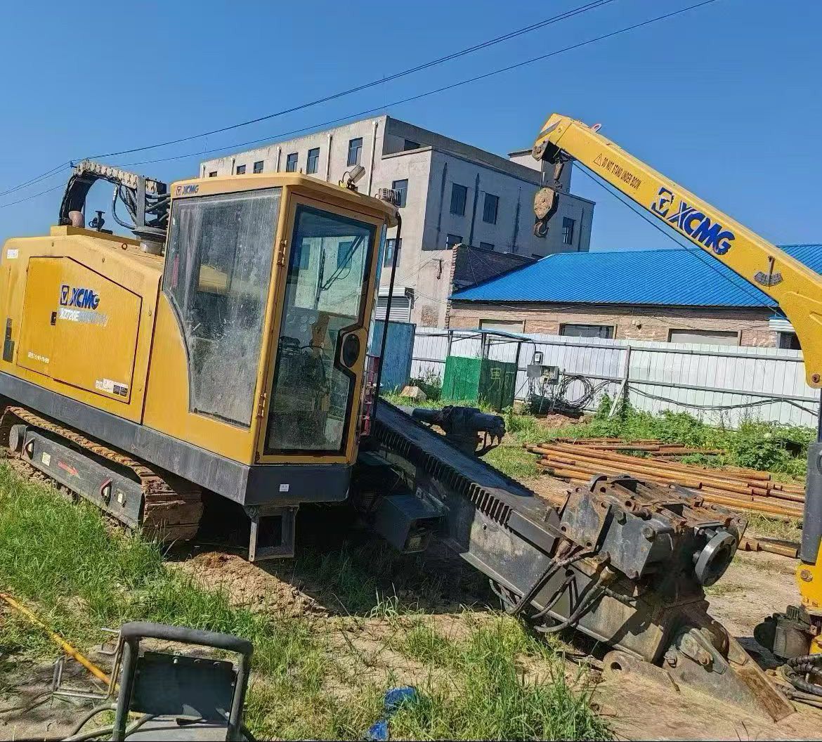 2021 XZ720E